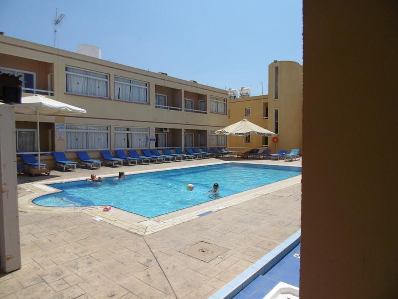 Nick'S Hotel Apartments Agia Napa Exterior foto